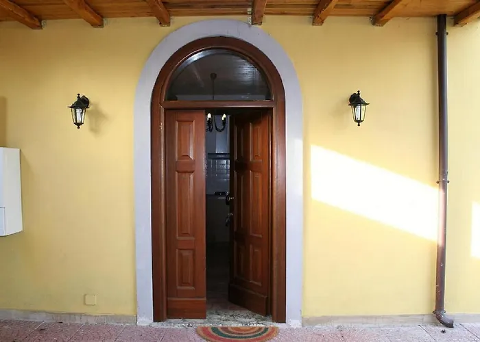 La Casa Di Olimpia - Rent A House